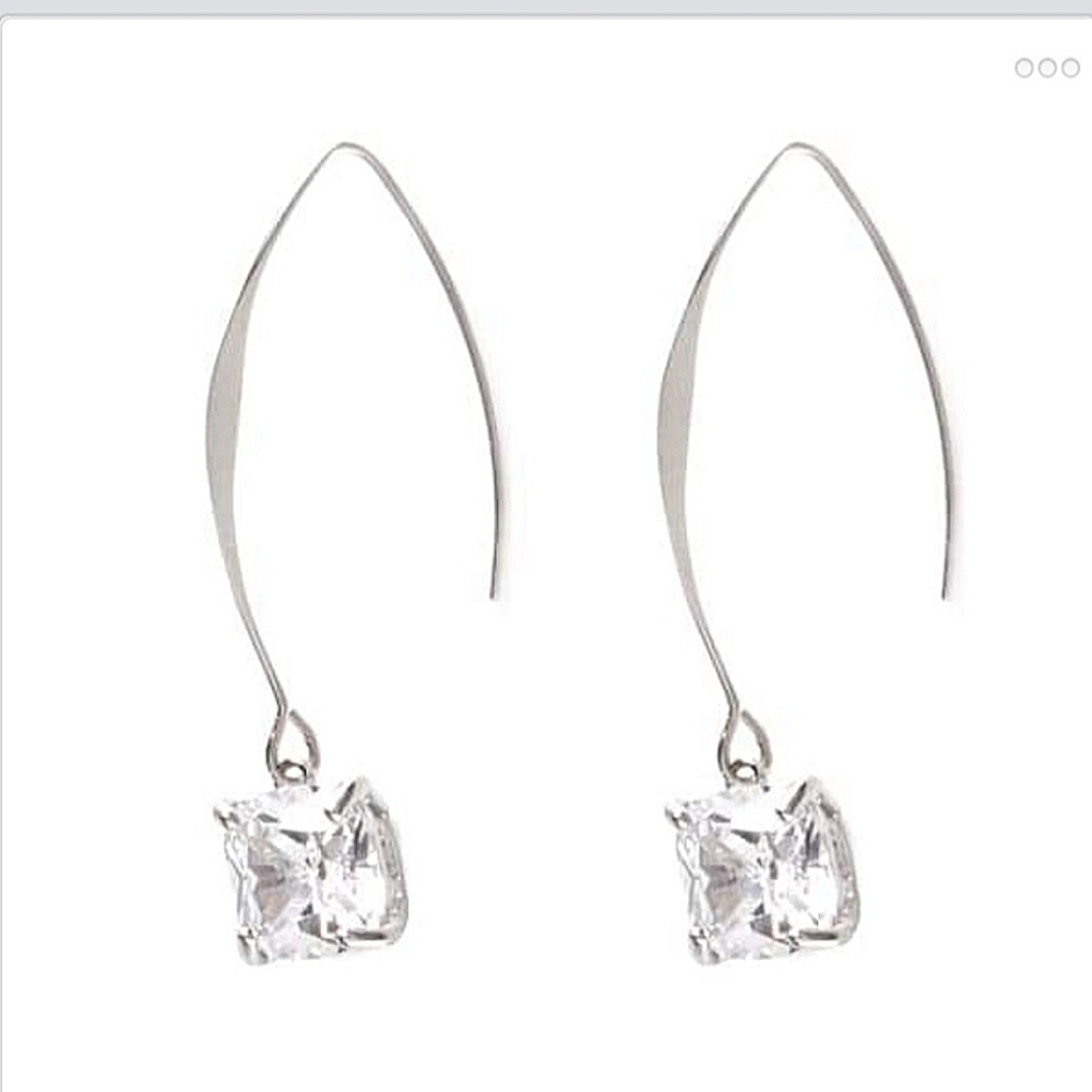Simple and Elegant Evening Earrings